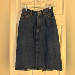 Vintage retro rockabilly below the knee jean skirt with slit